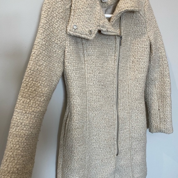 Cream fuzzy long jacket - Picture 5 of 7